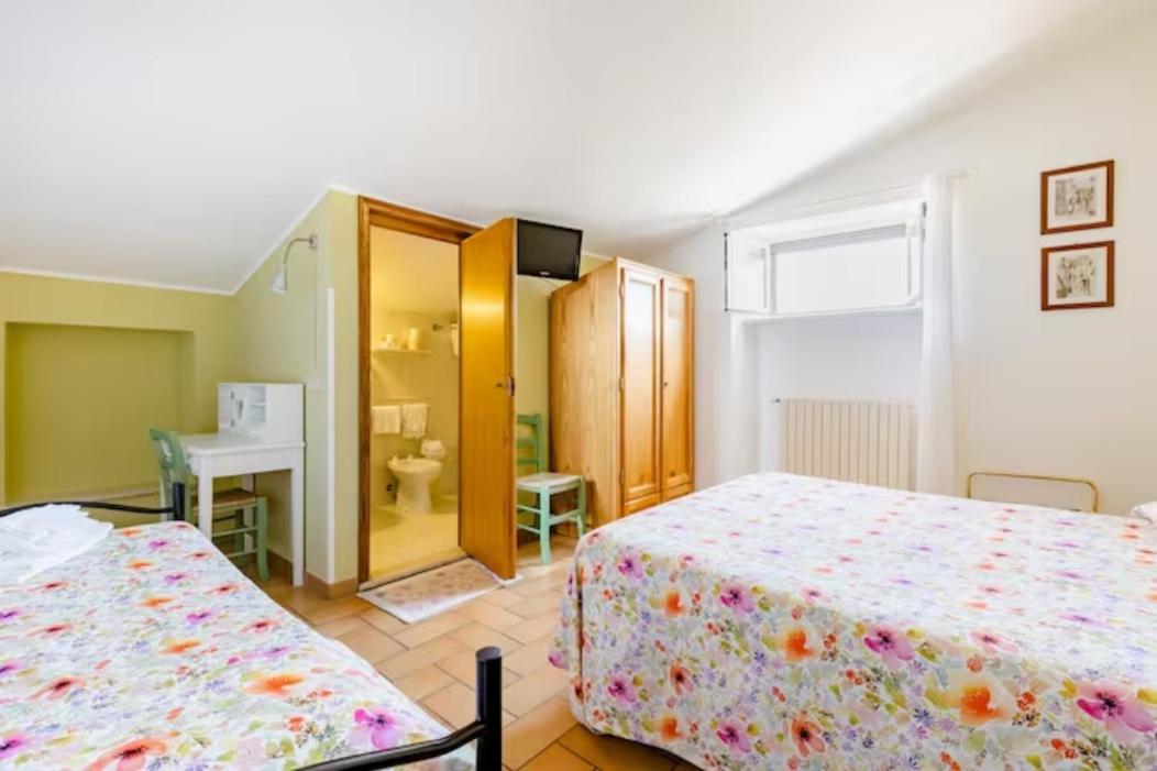 Agriturismo Il Castello อัสซิซี ภายนอก รูปภาพ