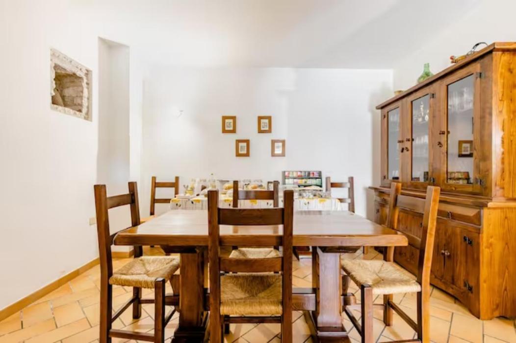 Agriturismo Il Castello อัสซิซี ภายนอก รูปภาพ