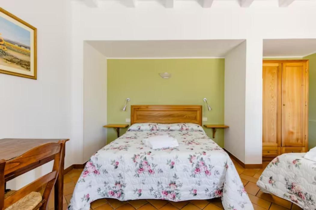 Agriturismo Il Castello อัสซิซี ภายนอก รูปภาพ