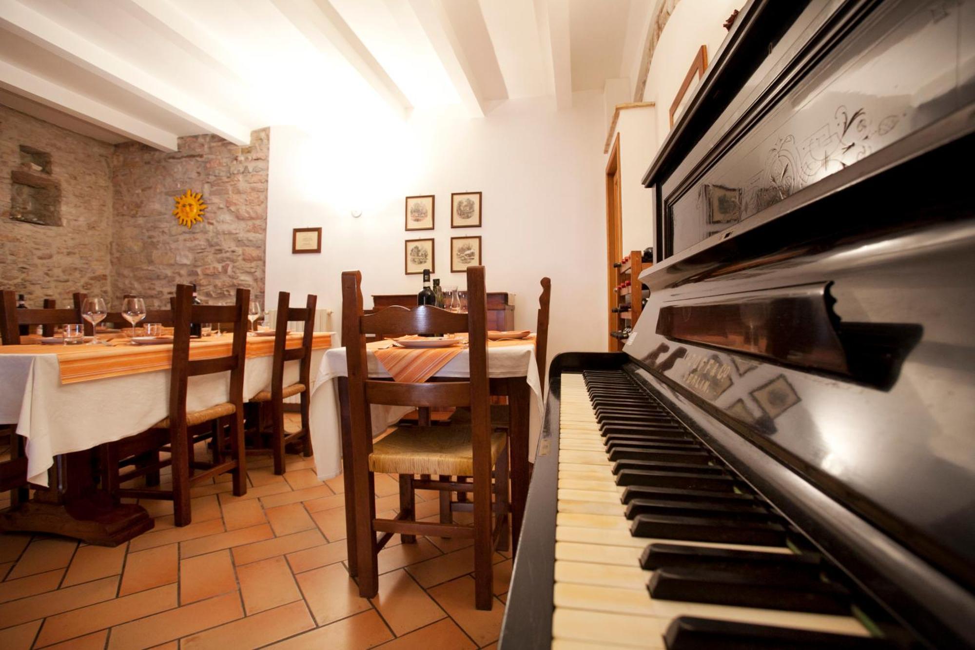 Agriturismo Il Castello อัสซิซี ภายนอก รูปภาพ