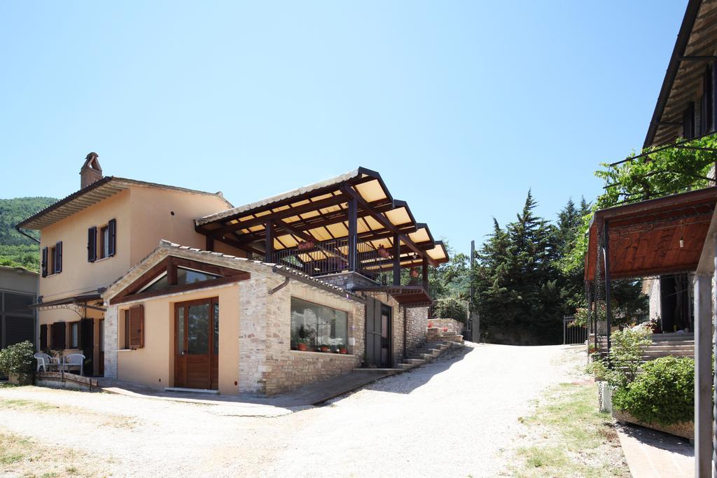 Agriturismo Il Castello อัสซิซี ภายนอก รูปภาพ