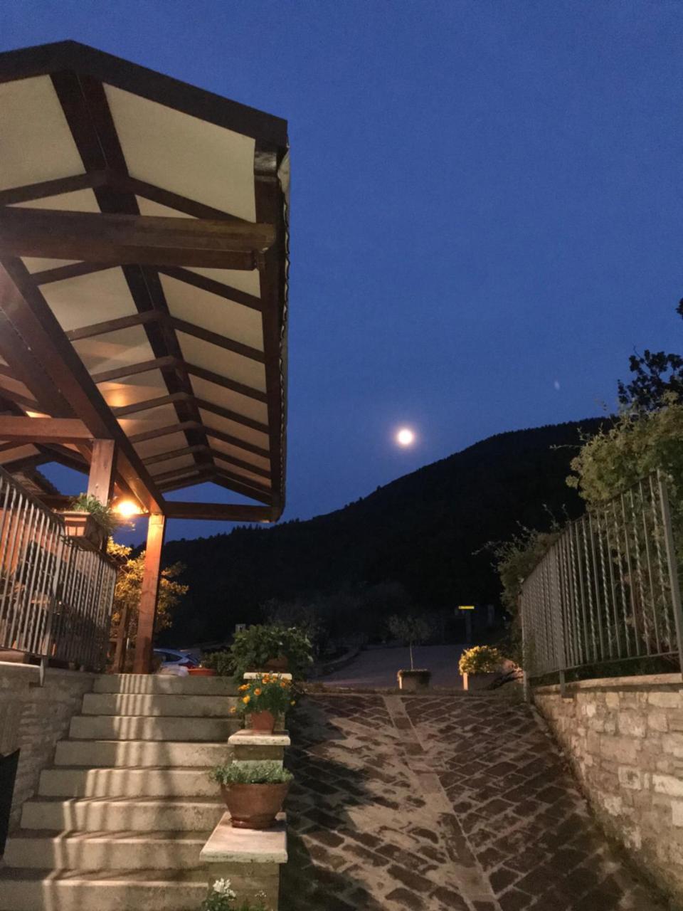 Agriturismo Il Castello อัสซิซี ภายนอก รูปภาพ
